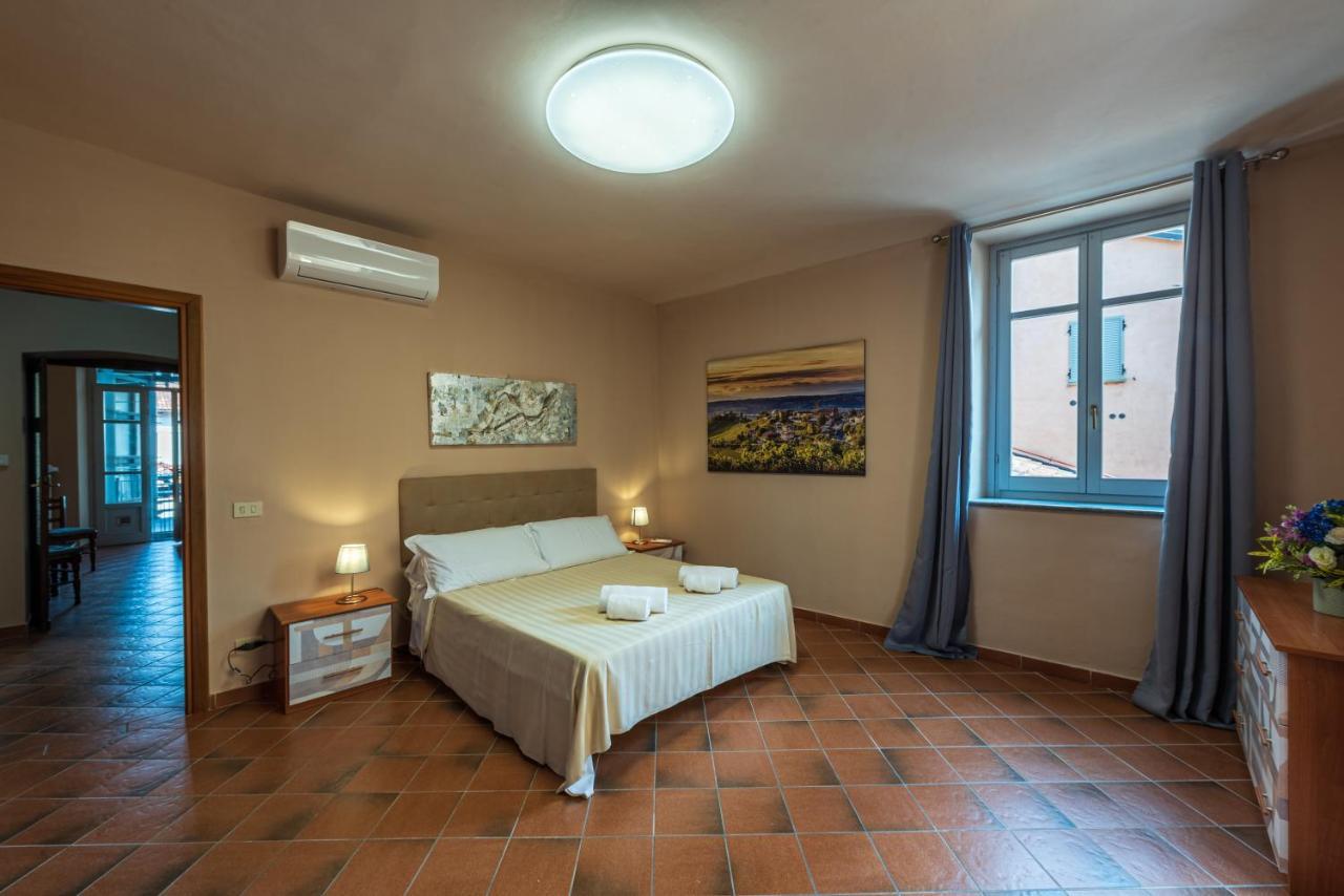 Palazzo Ciravegna Alba (Piedmont) Exterior foto